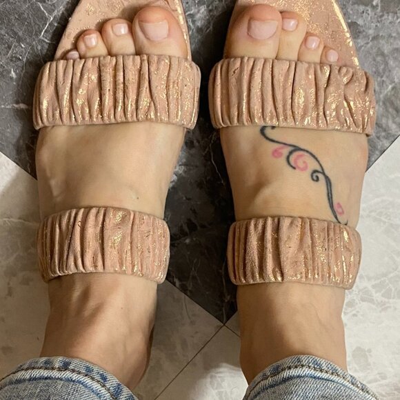 Lewit Elena Ruched Double Strap Leather Slides Metallic Rose Pink - Picture 7 of 7